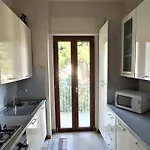 Casa Kennedy * باري